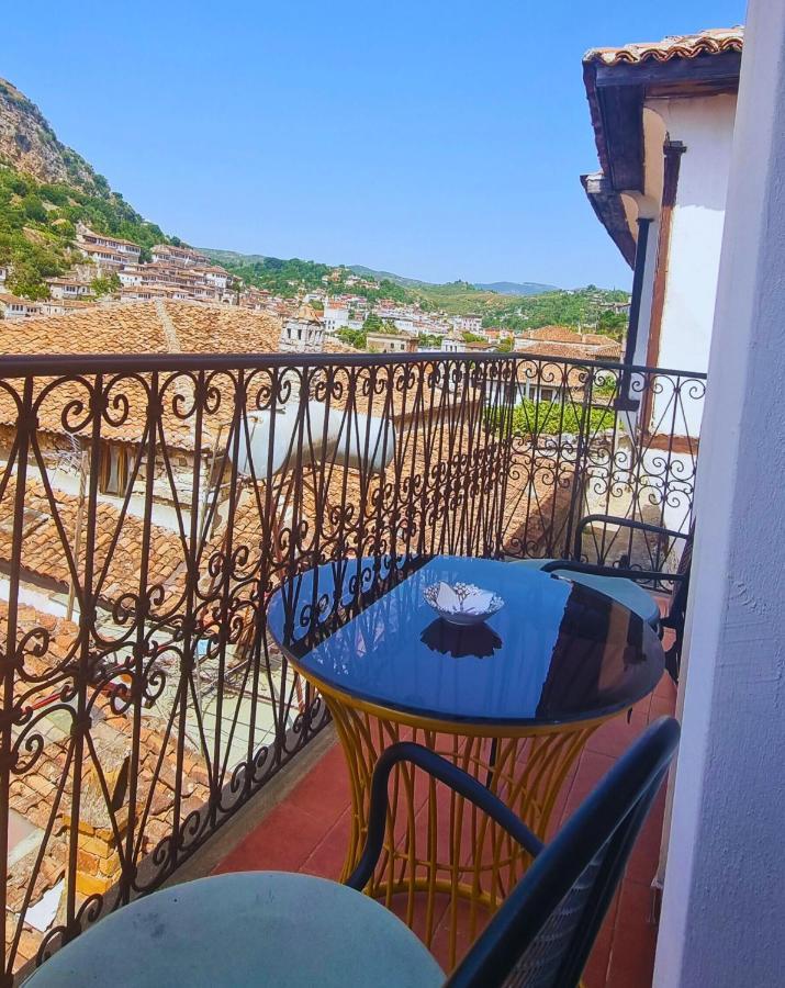 Hotel Gorica - Unesco Quarter Berat Esterno foto