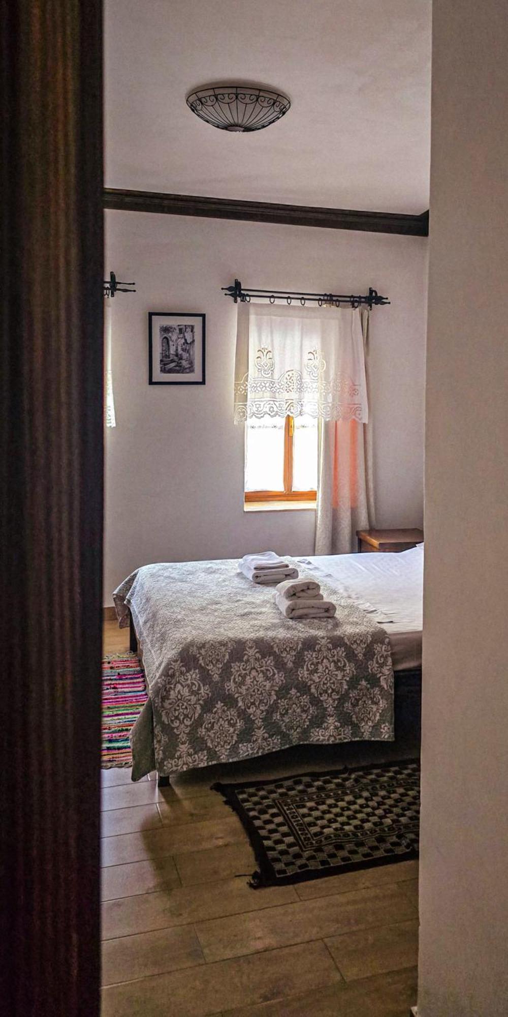 Hotel Gorica - Unesco Quarter Berat Esterno foto